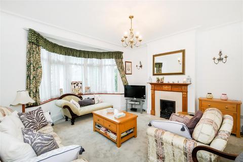 4 bedroom house for sale, Woodford Road, London