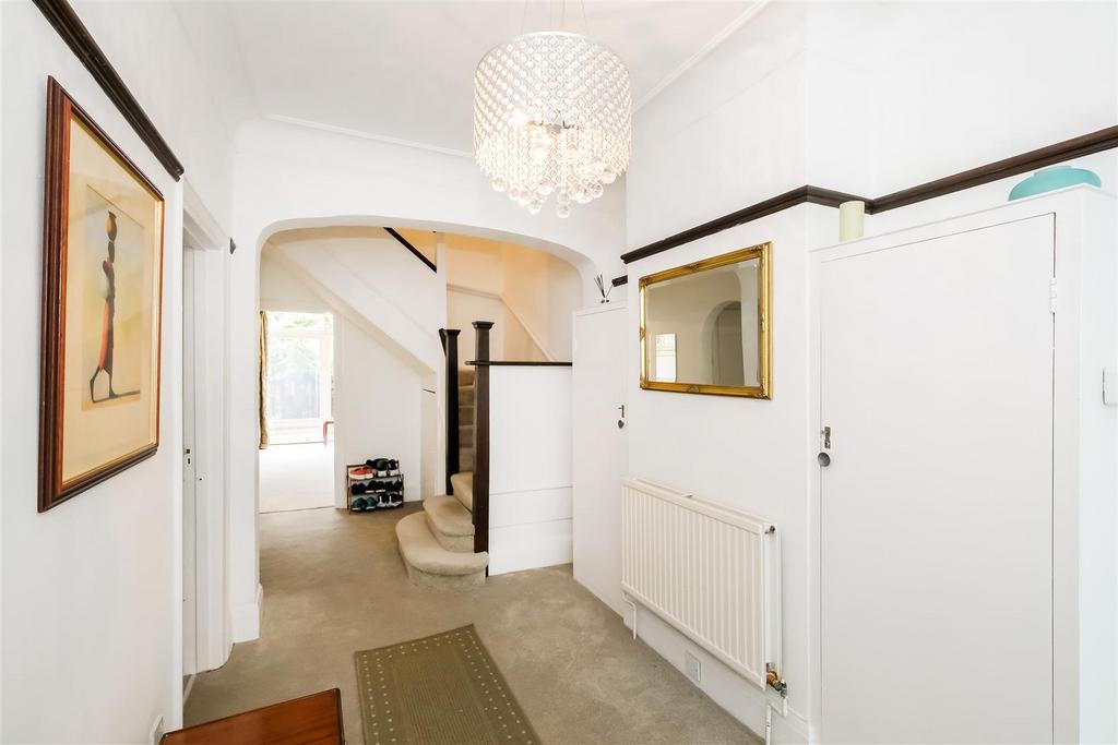 87 Woodford Road-20.jpg
