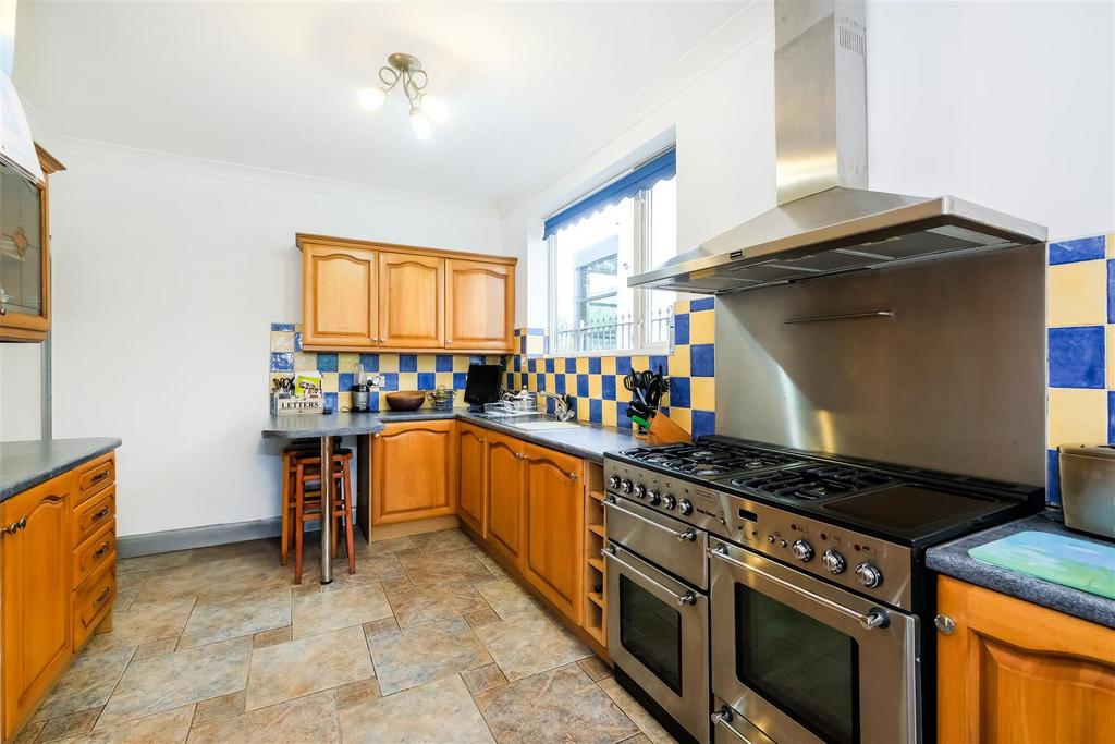87 Woodford Road-16.jpg