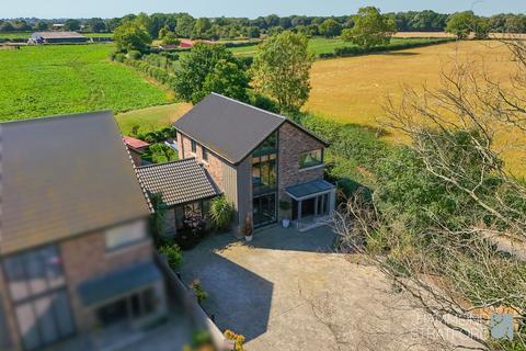 3 bedroom detached house for sale, Main Road, Fleggburgh