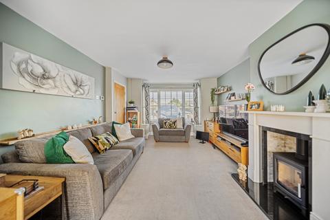 51 Britannia Drive, Gravesend, DA12 4RP