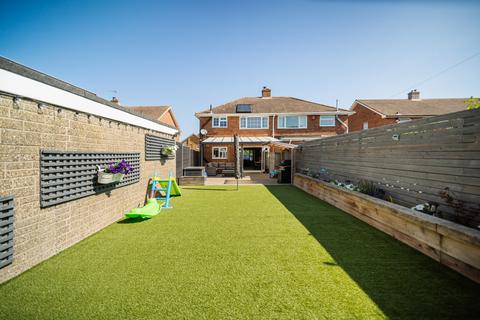 51 Britannia Drive, Gravesend, DA12 4RP