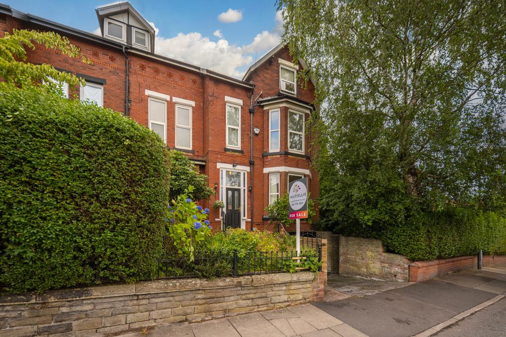 26 Poppythorn Lane, Prestwich M25 3 BS