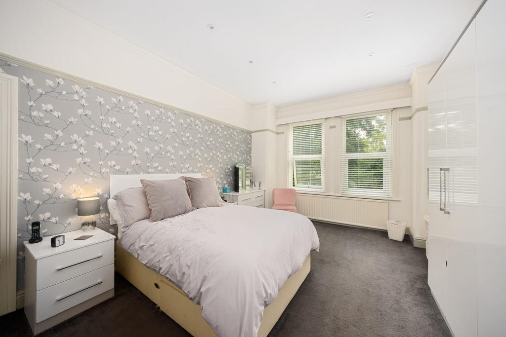 Principle bedroom