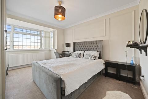 undefined, Portland Crescent, Greenford, UB6