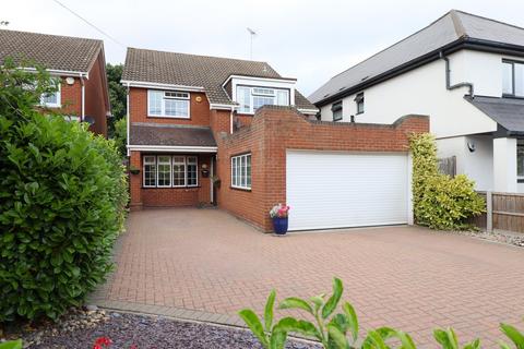 4 bedroom detached house for sale, Victoria Road, Rayleigh, SS6