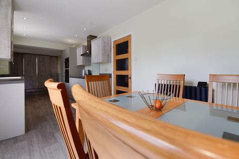 2 Long Close, Leyland, PR26 7AB