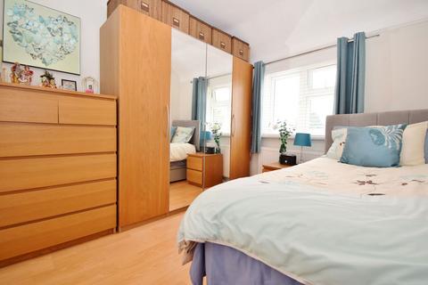 135 Hampden Road, Harrow, HA3 5PS