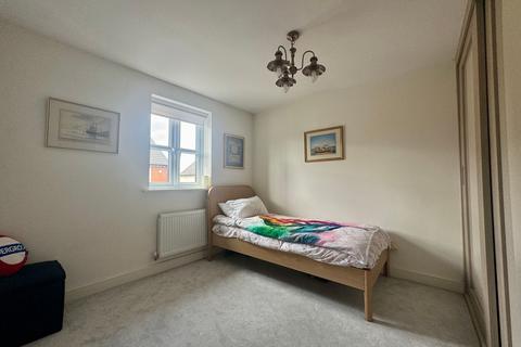 31 Hunter Road, Whetstone, Leicester, LE8 6AE