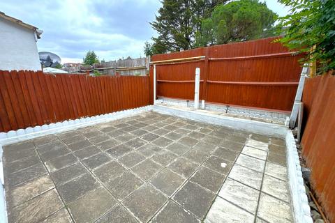 undefined, West End Avenue, London E10