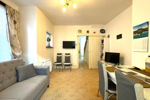 undefined, West End Avenue, London E10
