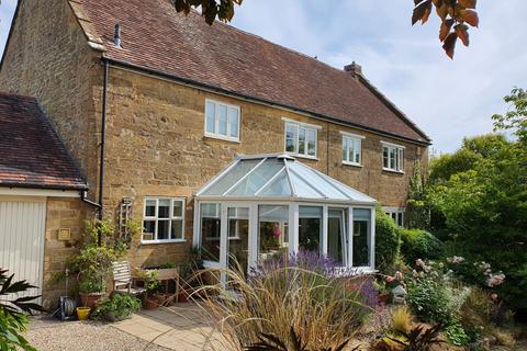 undefined, West Street, South Petherton, Somerset, TA13