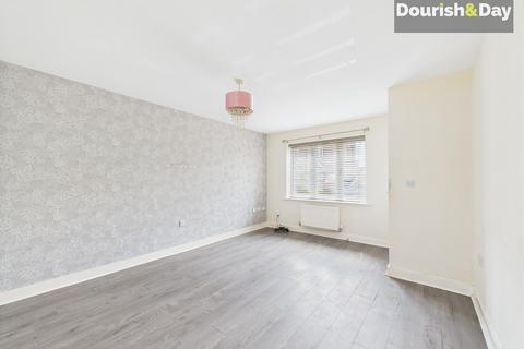 3 bedroom end of terrace house for sale, Devereux Gardens, Stafford ST18