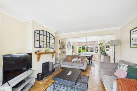 3 bedroom semi-detached house for sale, Spencers Mead, Driffield, YO25 6RJ