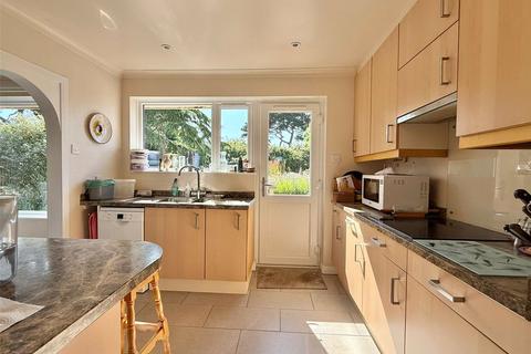 4 bedroom detached house for sale, Carrington Close, Milford on Sea, Lymington, Hampshire, SO41