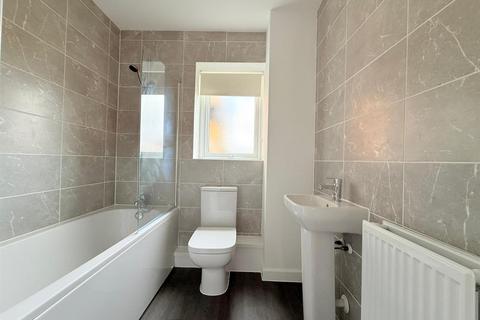 2 bedroom apartment to rent, Rhodfa Ieuan, Creigiau CF5