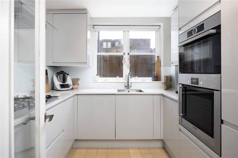 2 bedroom apartment for sale, Restoration Square, London, SW11