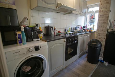 undefined, 2 Bed Flat For Sale on Ribble Bank Street, Preston