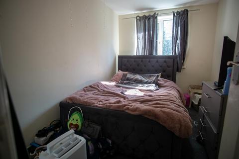 undefined, 2 Bed Flat For Sale on Ribble Bank Street, Preston