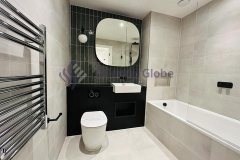 2 bedroom flat to rent, 1 Affinity View, London E16