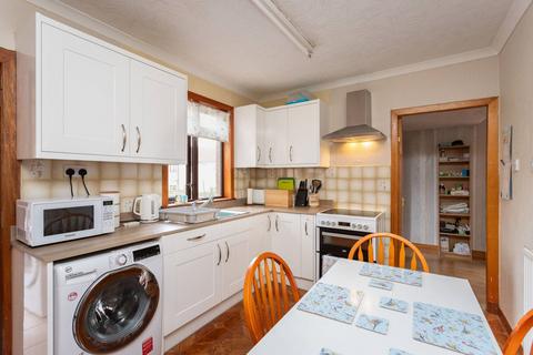 96 Ballindean Road, Dundee, DD4 8NZ