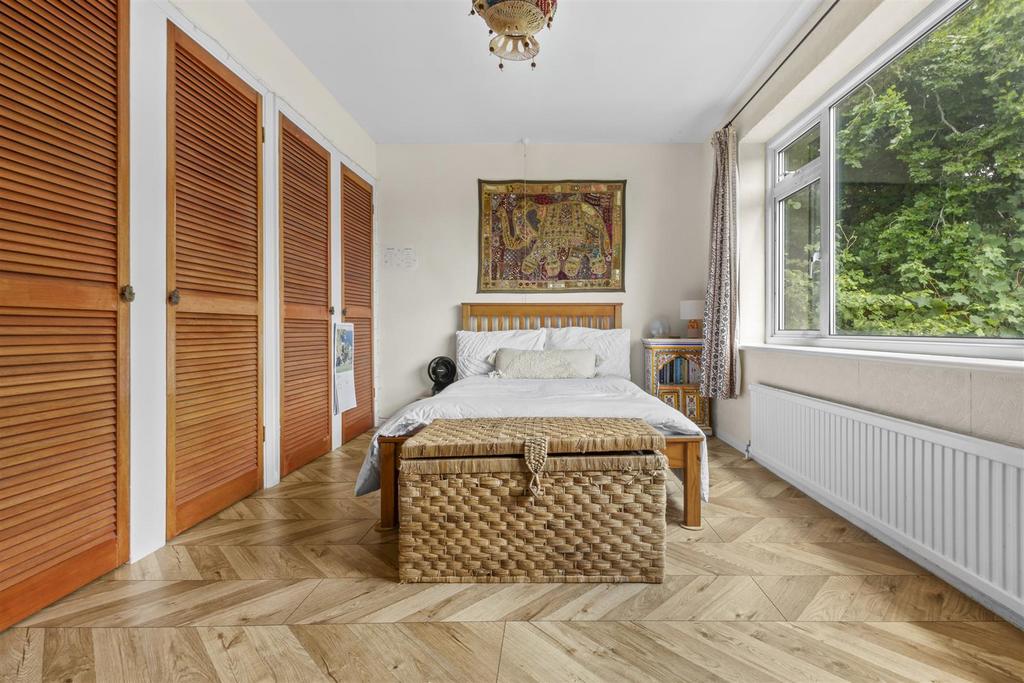 Flat 4 Temple Orchard, Amersham Hill, HP13 6 PH-4.j