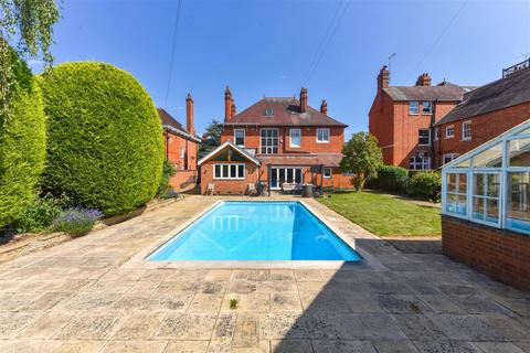 The Drive, Kingsley, Northampton