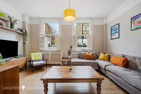 Flat A, 35 Allen Road, London, N16 8RX