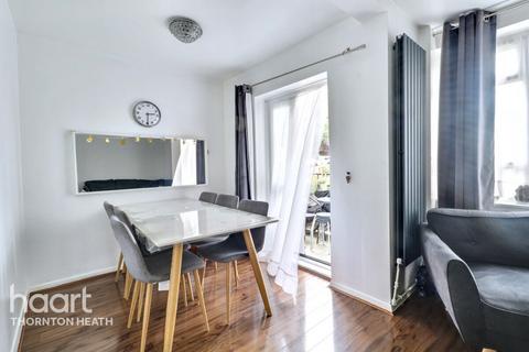 3 bedroom apartment for sale, Leigham Court Road, LONDON