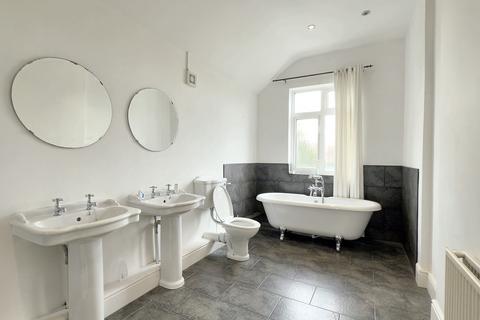 2 bedroom semi-detached house for sale, Melbourne Road, Ibstock, LE67