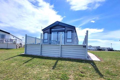undefined, Hornsea HU18