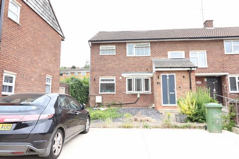 Eaton Valley Road, Luton LU2