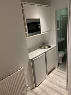 undefined, Eaton Valley Road, Luton LU2