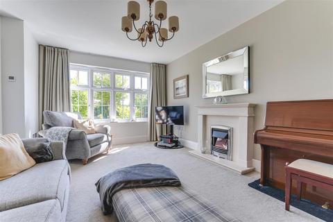 undefined, Clayton Drive, Buntingford