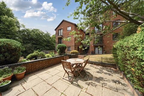 undefined, Mill Street, Surrey RH1