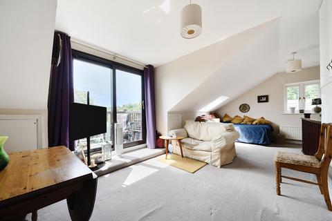 undefined, Mill Street, Surrey RH1