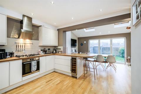 6 Elmhurst Drive, London, E18 1BT