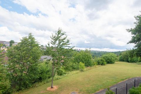undefined, Broadlands View, Pudsey, LS28 9GF
