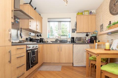 undefined, Broadlands View, Pudsey, LS28 9GF