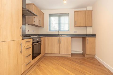 2 bedroom apartment for sale, Broadlands View, Pudsey, LS28 9GF