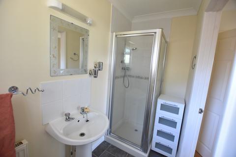 2 bedroom semi-detached bungalow to rent, Gurnard Pines, Cockleton Lane, Gurnard