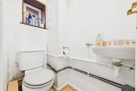 55 Falcon Drive, Stanwell, Staines-upon-thames, TW19 7EX