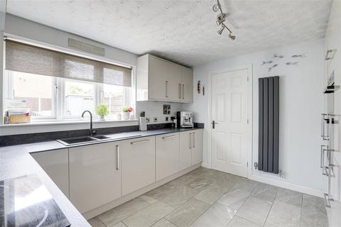 4 bedroom detached house for sale, Bassett Close, Ilkeston DE7