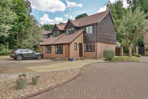 3 bedroom semi-detached house for sale, Coppice Way, Hedgerley