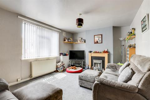 40 Arthur Crescent, Carlton, Nottingham, NG4 1GA