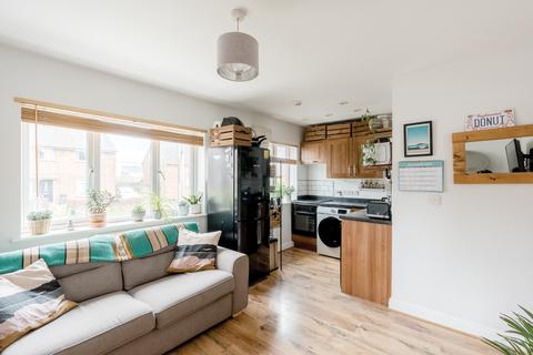 2 bedroom flat for sale, Bristol BS7