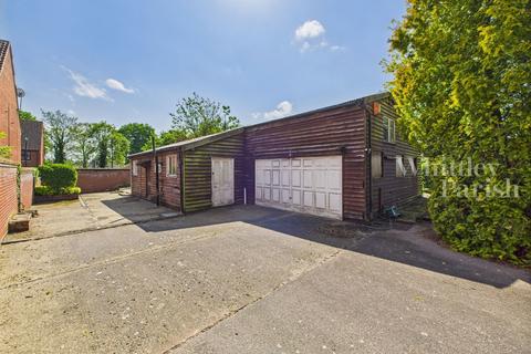 undefined, Denmark Street, Diss