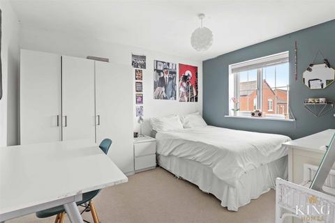 21 Chestnut Way, Bidford On Avon, Alcester, B50 4GF