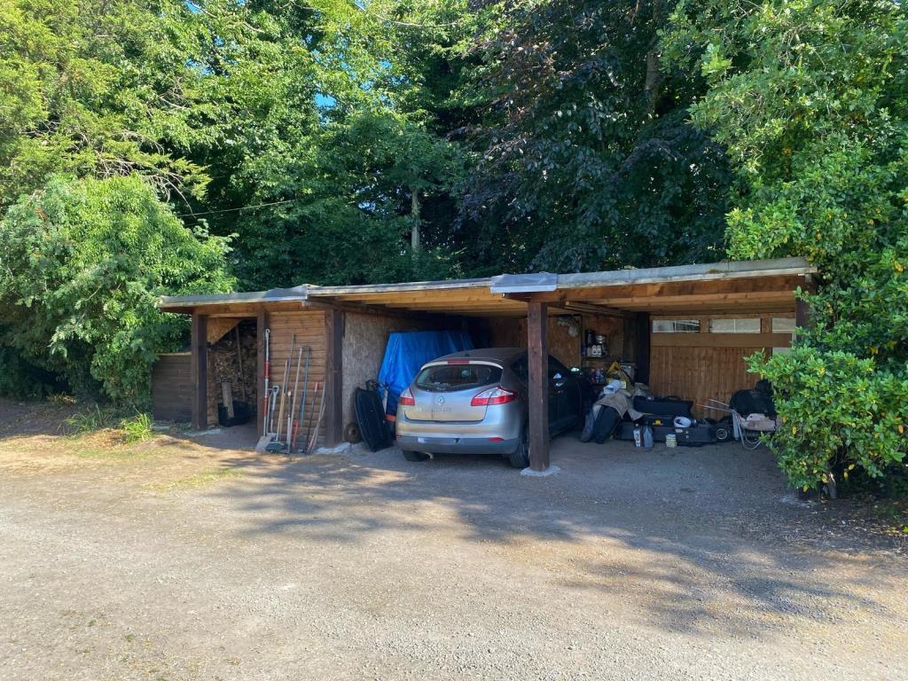 Carport