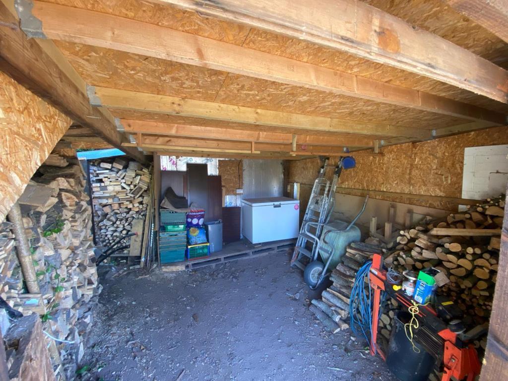 Carport/storage